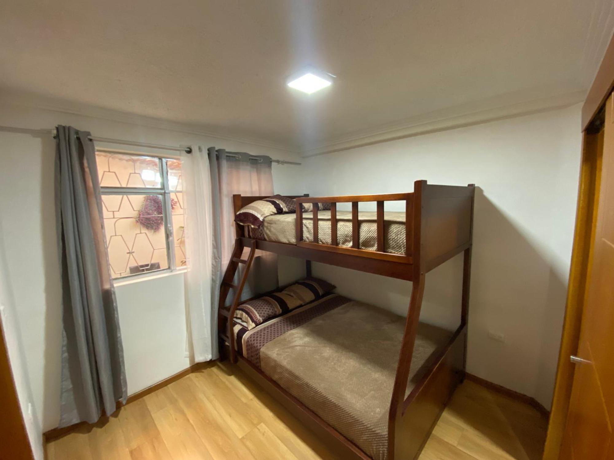 Bella Suite En Zona Exclusiva De Cuenca Para 6 Personas II Exteriér fotografie